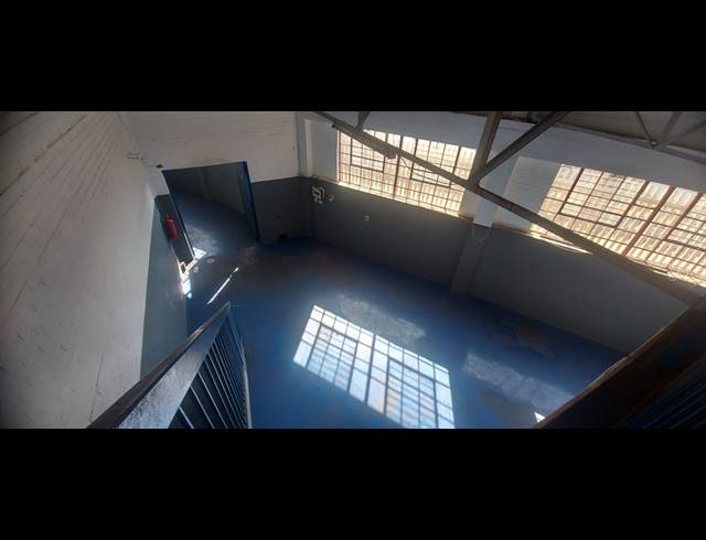 778M² FACTORY TO LET IN STEELEDALE